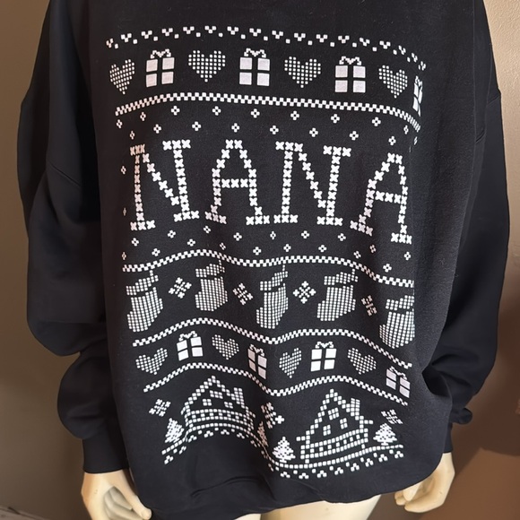 Nana Christmas Holiday Black Sweatshirt Size 2X 3X - Picture 2 of 4